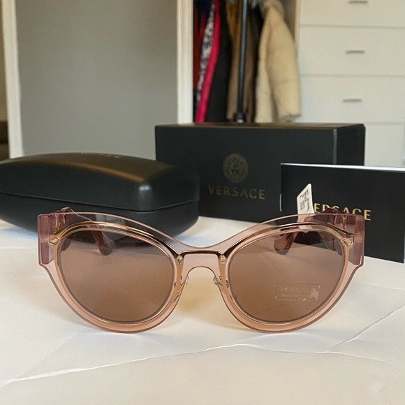 🔥🔥 Authentic Versace Transparent Pink Cat Eye Sunglasses 53mm - NEW! - Picture 6 of 15